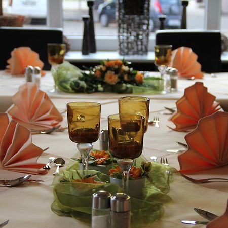 Hotel-Restaurant Holsteiner Hof Geesthacht Dış mekan fotoğraf