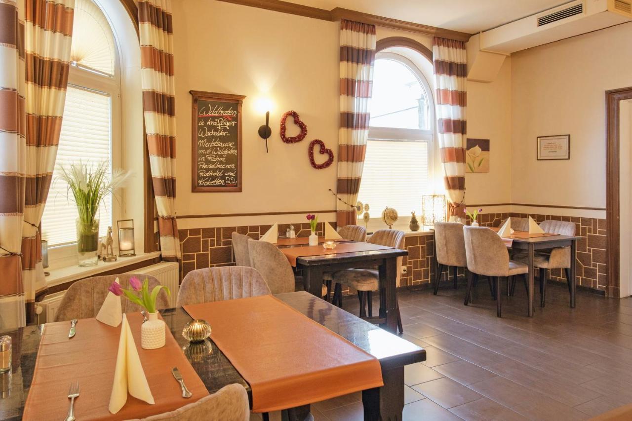 Hotel-Restaurant Holsteiner Hof Geesthacht Dış mekan fotoğraf