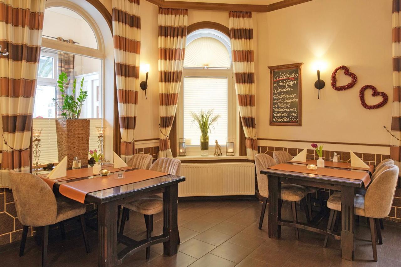 Hotel-Restaurant Holsteiner Hof Geesthacht Dış mekan fotoğraf