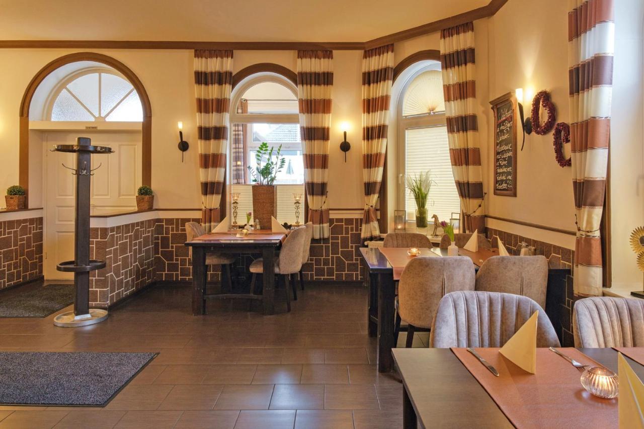 Hotel-Restaurant Holsteiner Hof Geesthacht Dış mekan fotoğraf