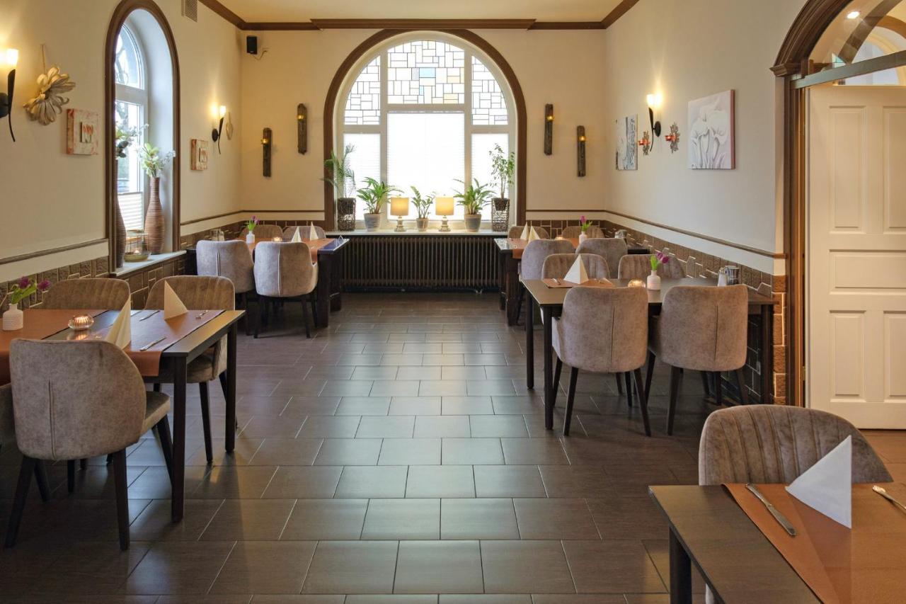 Hotel-Restaurant Holsteiner Hof Geesthacht Dış mekan fotoğraf